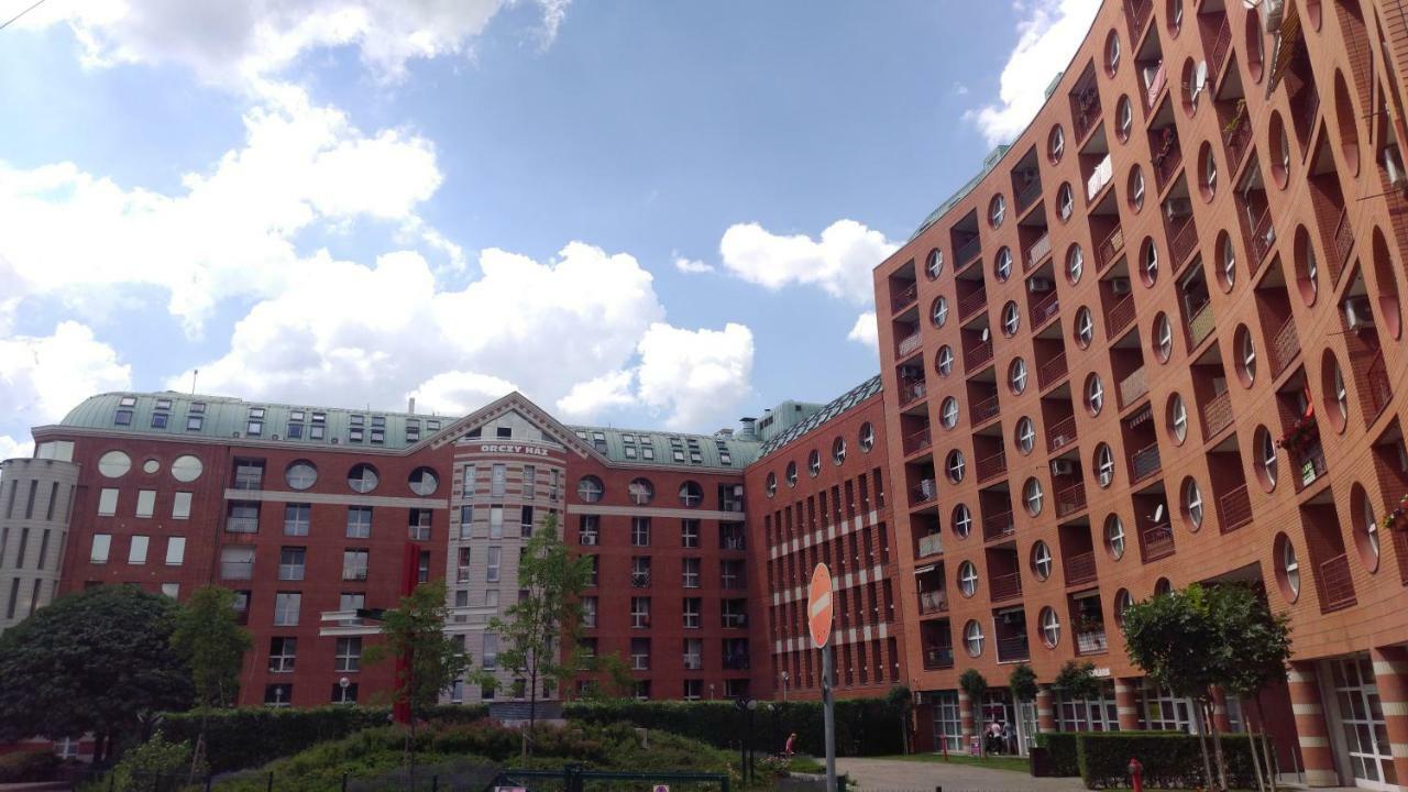 Budapest Baross Apartment Bagian luar foto