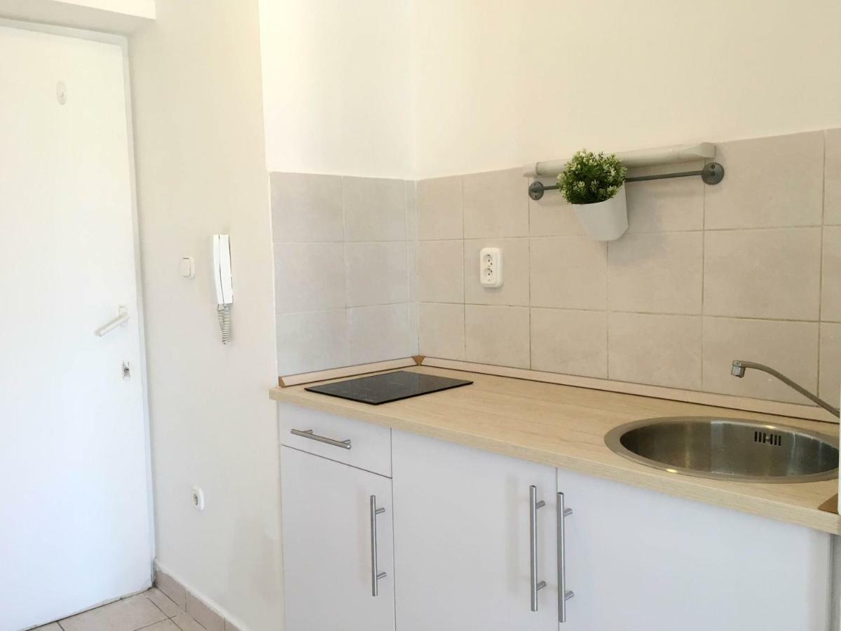 Budapest Baross Apartment Bagian luar foto