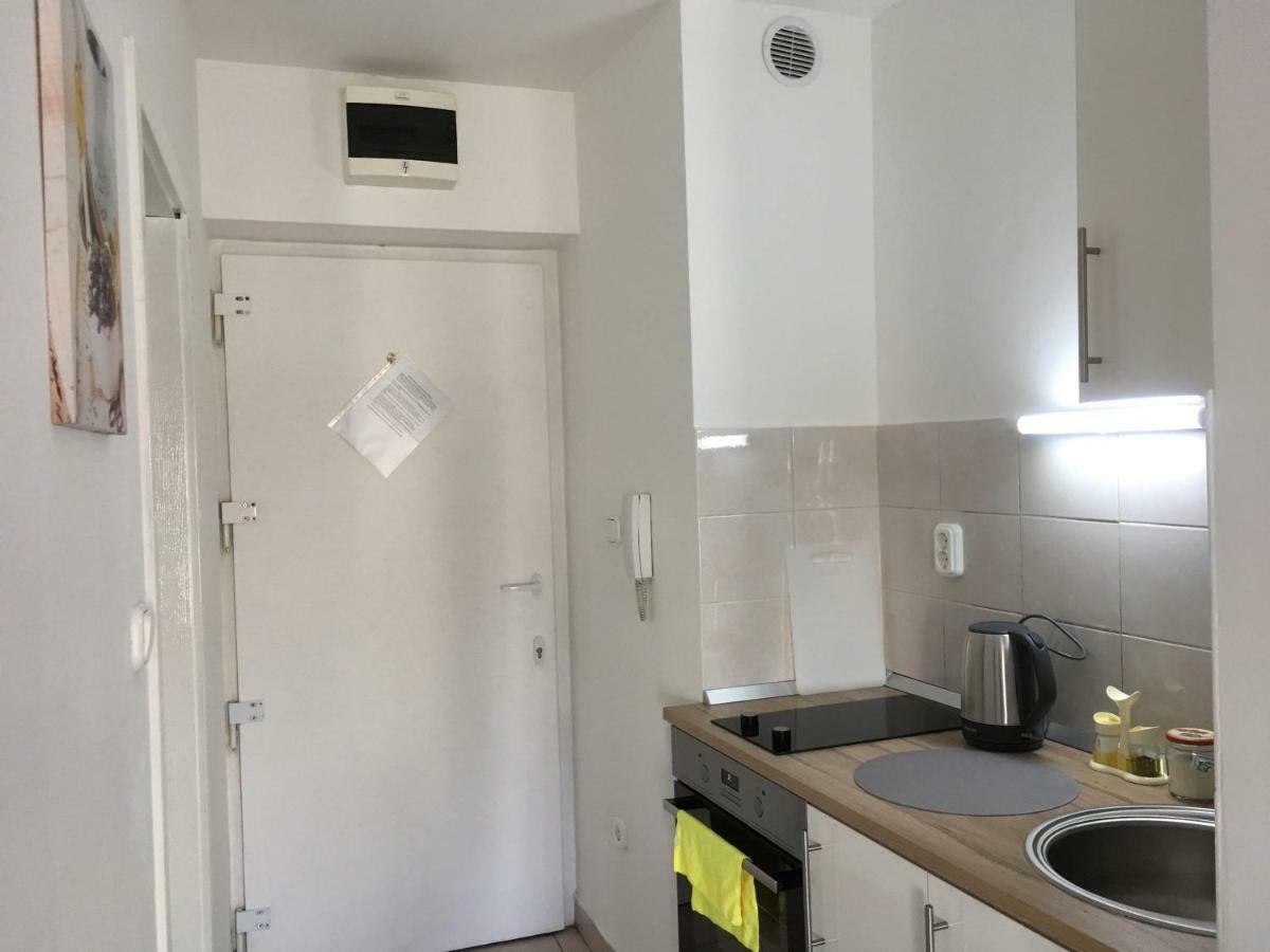 Budapest Baross Apartment Bagian luar foto